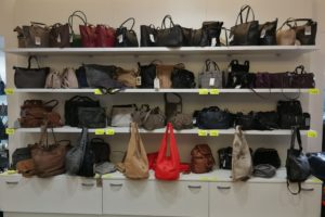Handtaschenabverkauf bei Konopitzky